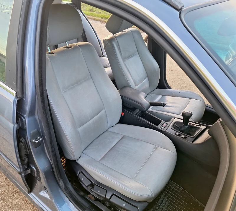 BMW 320 2.0D 150кс. ФЕЙС 6 ск, снимка 13 - Автомобили и джипове - 52840034