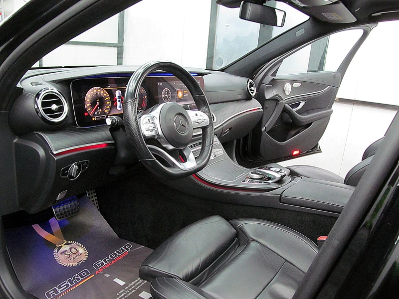 Mercedes-Benz E 220 DIGITAL/PANORAMA/AMG/9gt/360-k/СОБСТВЕН ЛИЗИНГ, снимка 15 - Автомобили и джипове - 53095109
