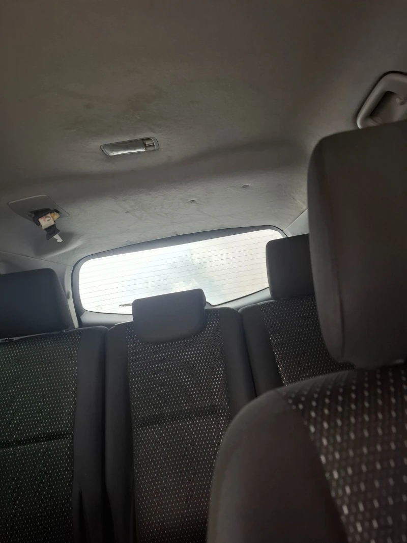 Toyota Corolla verso, снимка 5 - Автомобили и джипове - 53218235