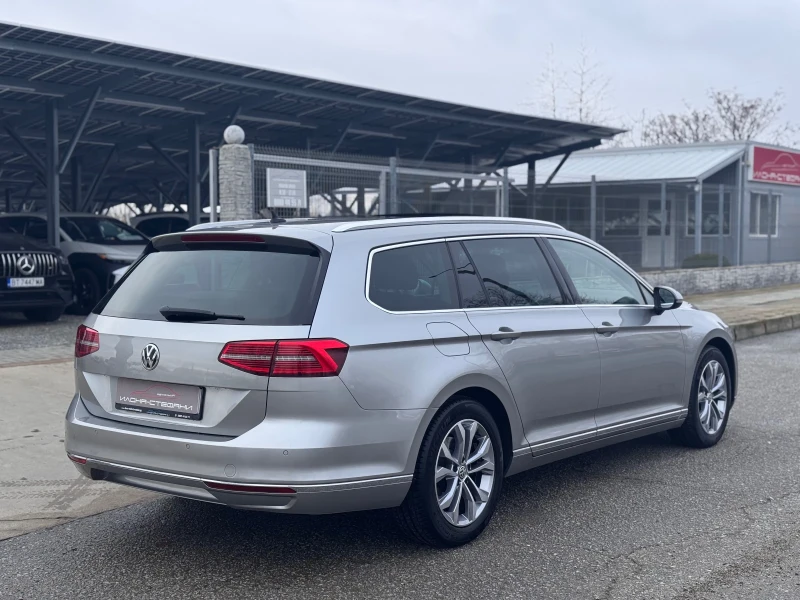 VW Passat 2.0TDI 150кс DSG* Обслужен* Panorama* FULL LED* , снимка 5 - Автомобили и джипове - 53282342