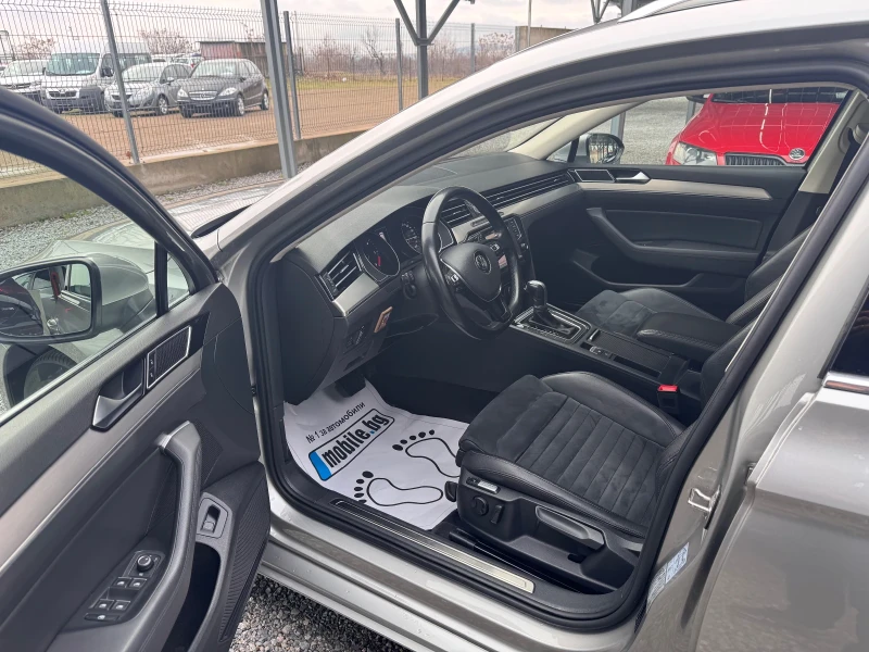 VW Passat 2.0TDI 150кс DSG* Обслужен* Panorama* FULL LED* , снимка 9 - Автомобили и джипове - 53282342