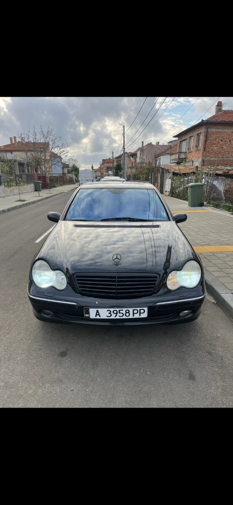 Mercedes-Benz C 320, снимка 3 - Автомобили и джипове - 53444271