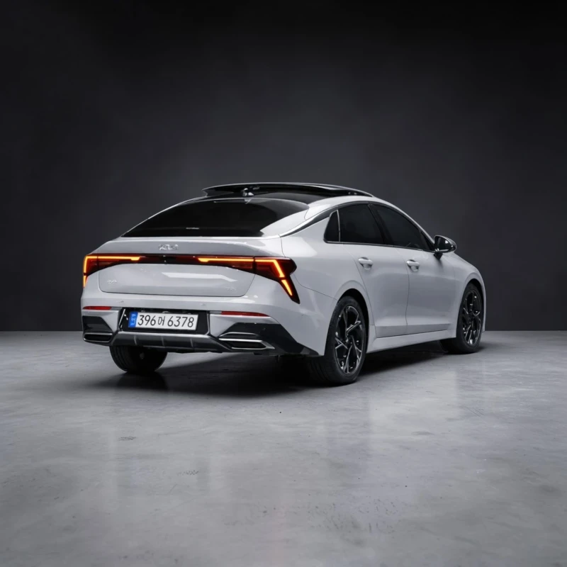 Kia K5 1.6 Turbo Signature, снимка 4 - Автомобили и джипове - 53598956