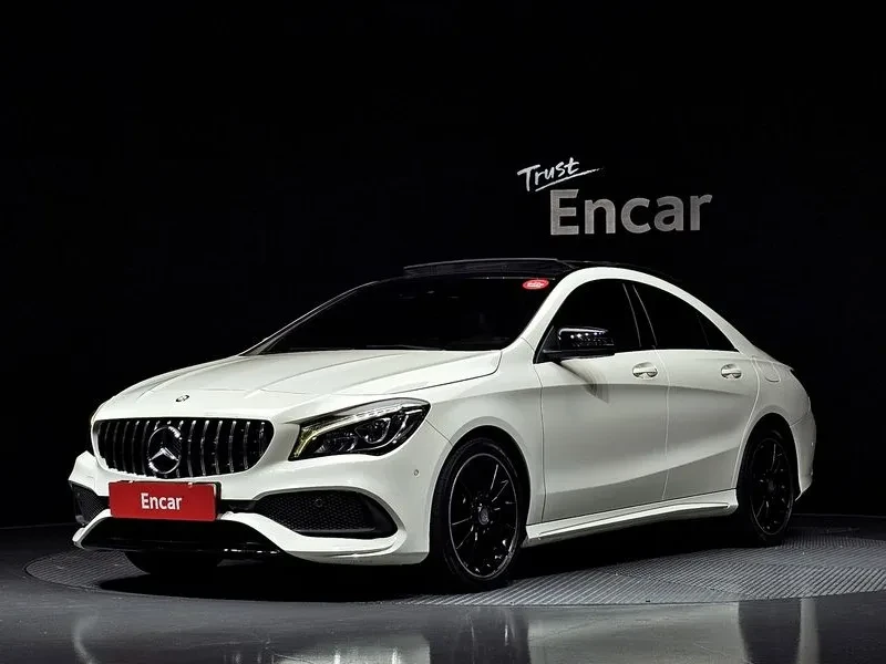 Mercedes-Benz CLA 250  4Matic Amg Line