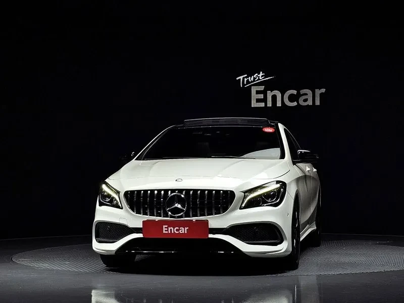 Mercedes-Benz CLA 250  4Matic Amg Line, снимка 3 - Автомобили и джипове - 55100542
