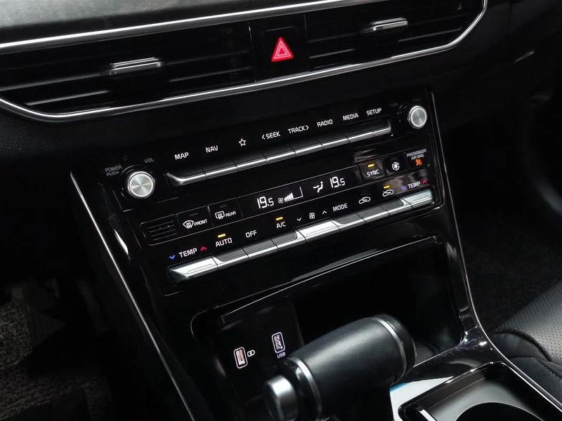 Kia K7 2.5 Automatic, снимка 12 - Автомобили и джипове - 55586111