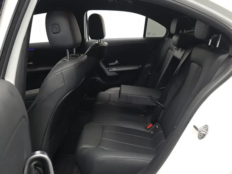 Mercedes-Benz A 220 W177, снимка 11 - Автомобили и джипове - 55790243