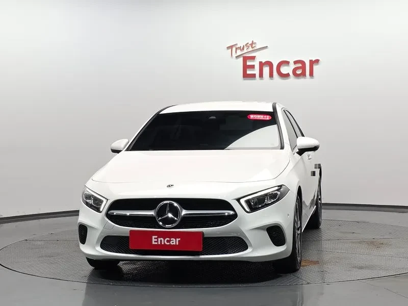 Mercedes-Benz A 220 W177, снимка 2 - Автомобили и джипове - 55790243