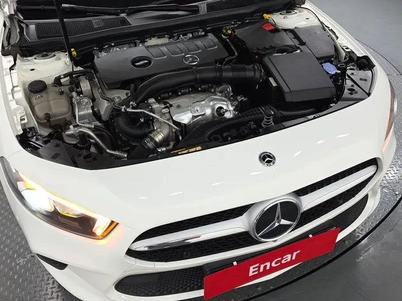 Mercedes-Benz A 220 W177, снимка 5 - Автомобили и джипове - 55790243