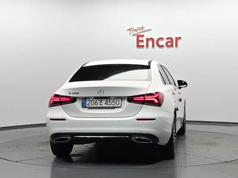 Mercedes-Benz A 220 W177, снимка 3 - Автомобили и джипове - 55790243