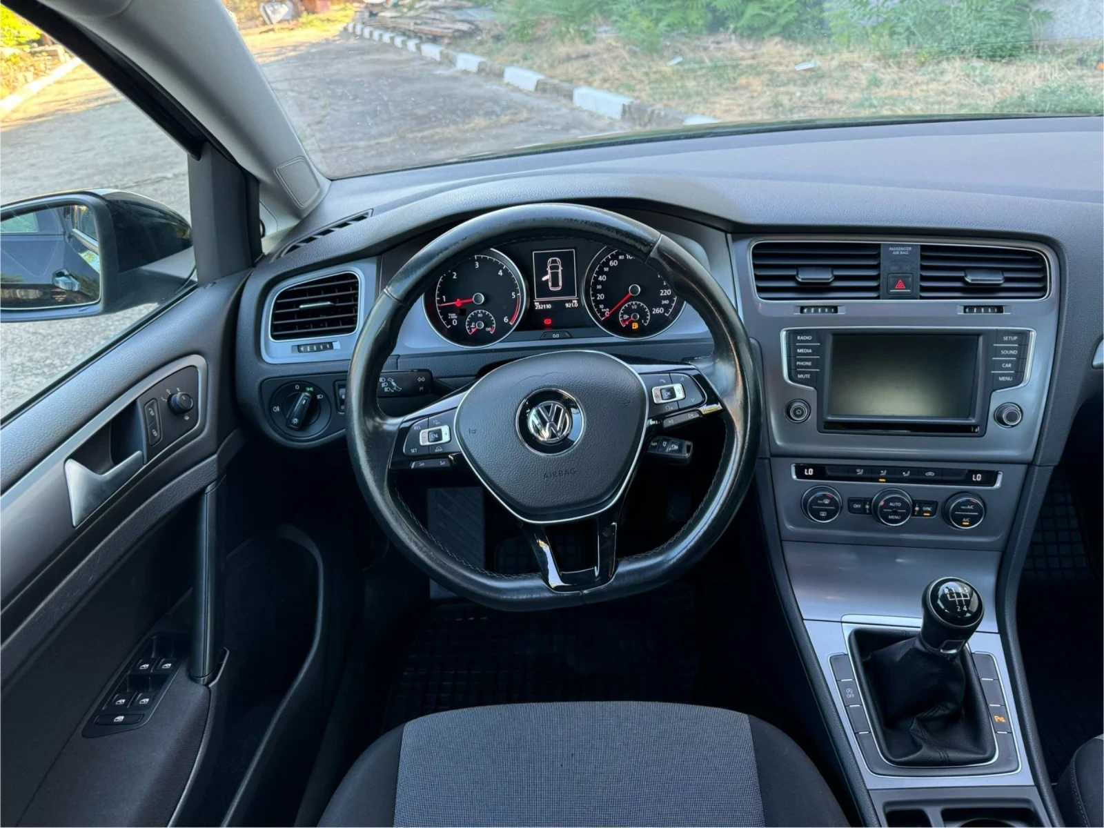 VW Golf  - изображение 8