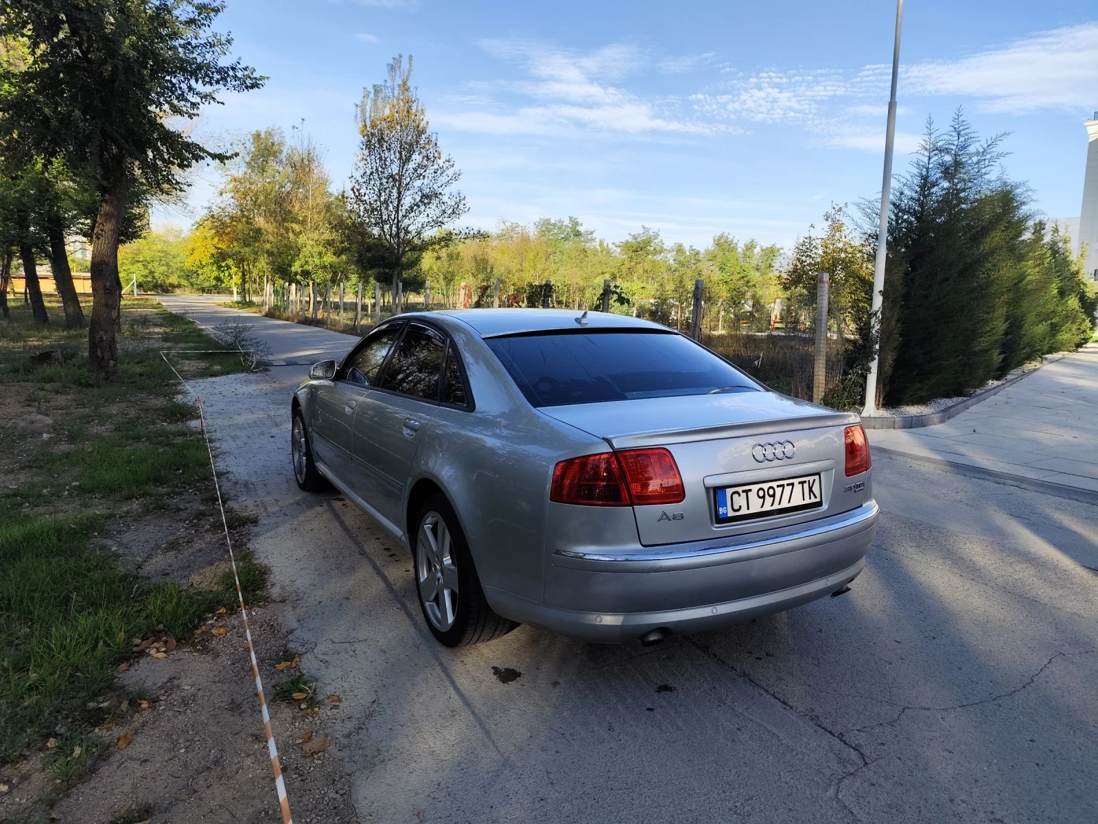 Audi A8 QUATTRO  - изображение 6