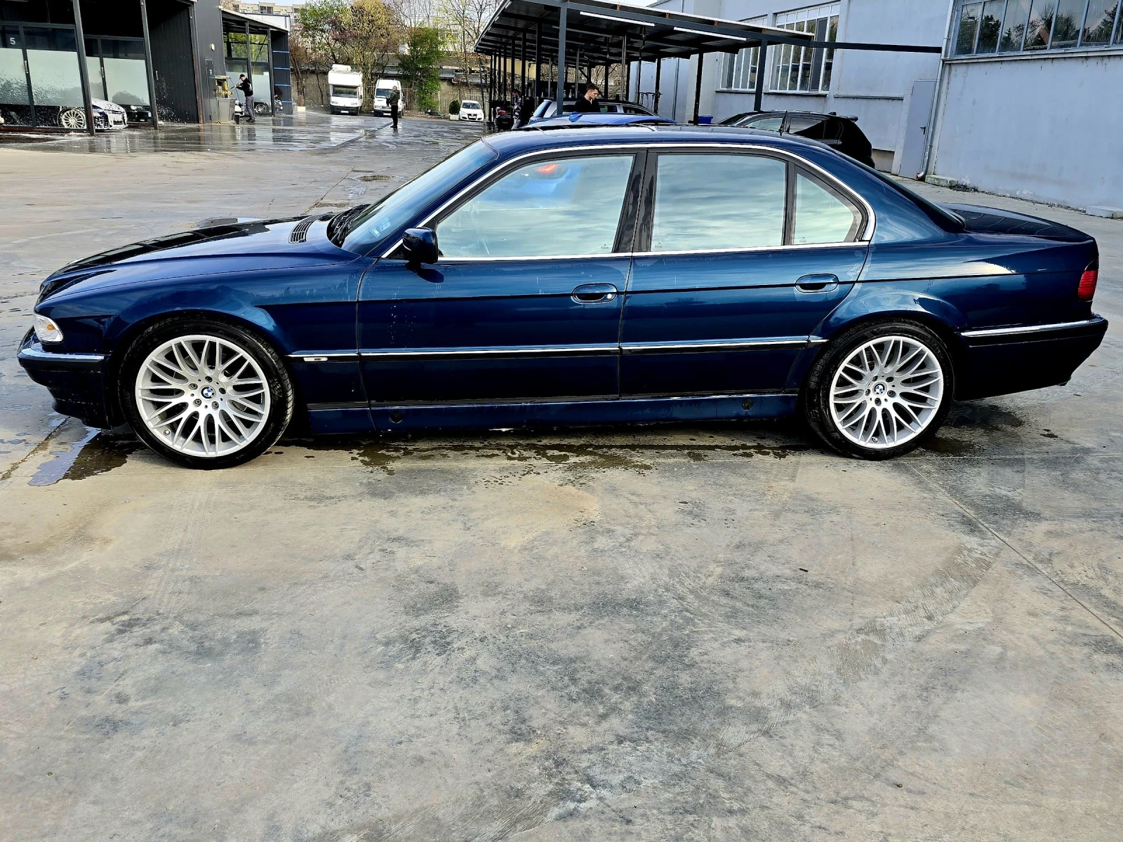 BMW 740 I - изображение 5