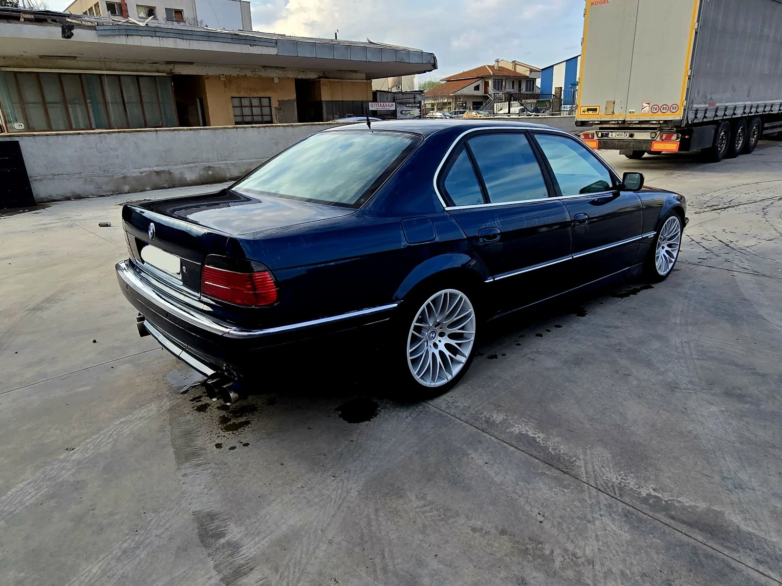 BMW 740 I - изображение 6