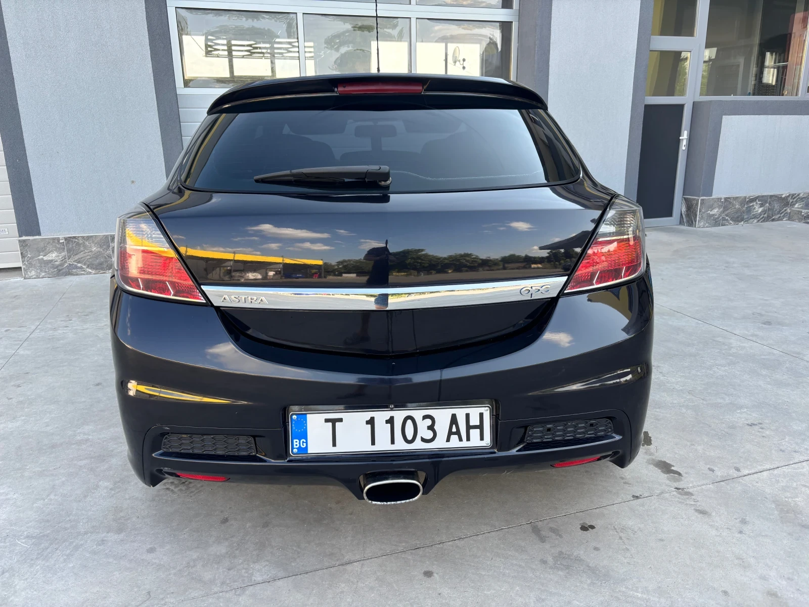 Opel Astra 1.9 CDTI OPC  - изображение 2