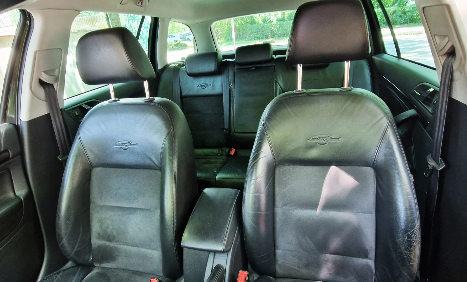 Skoda Octavia 1.8 TFSI 160к.с. Laurin&Klement - изображение 8