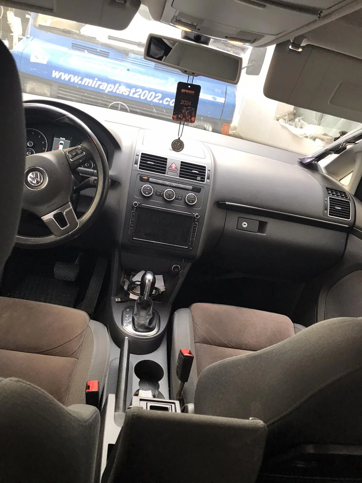 VW Touran  - изображение 5