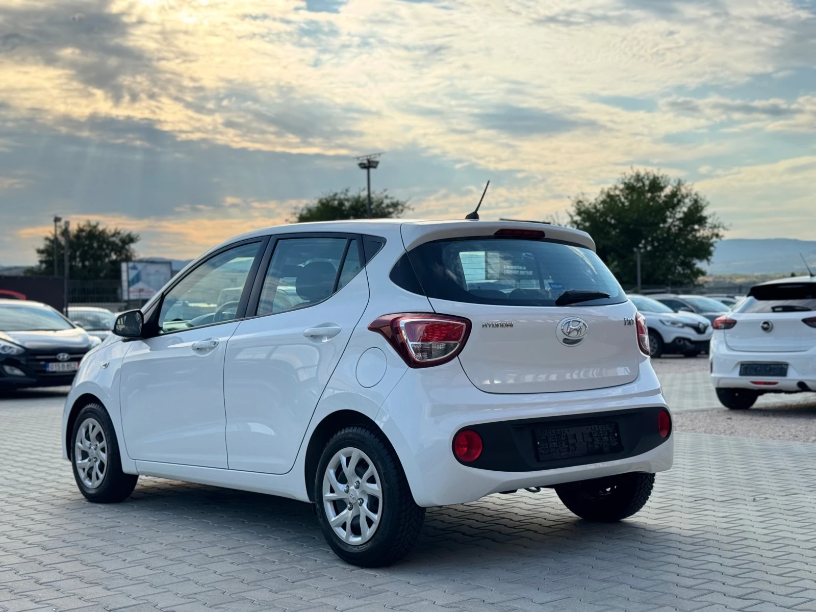 Hyundai I10 1.0i LPG EURO-6 - изображение 2