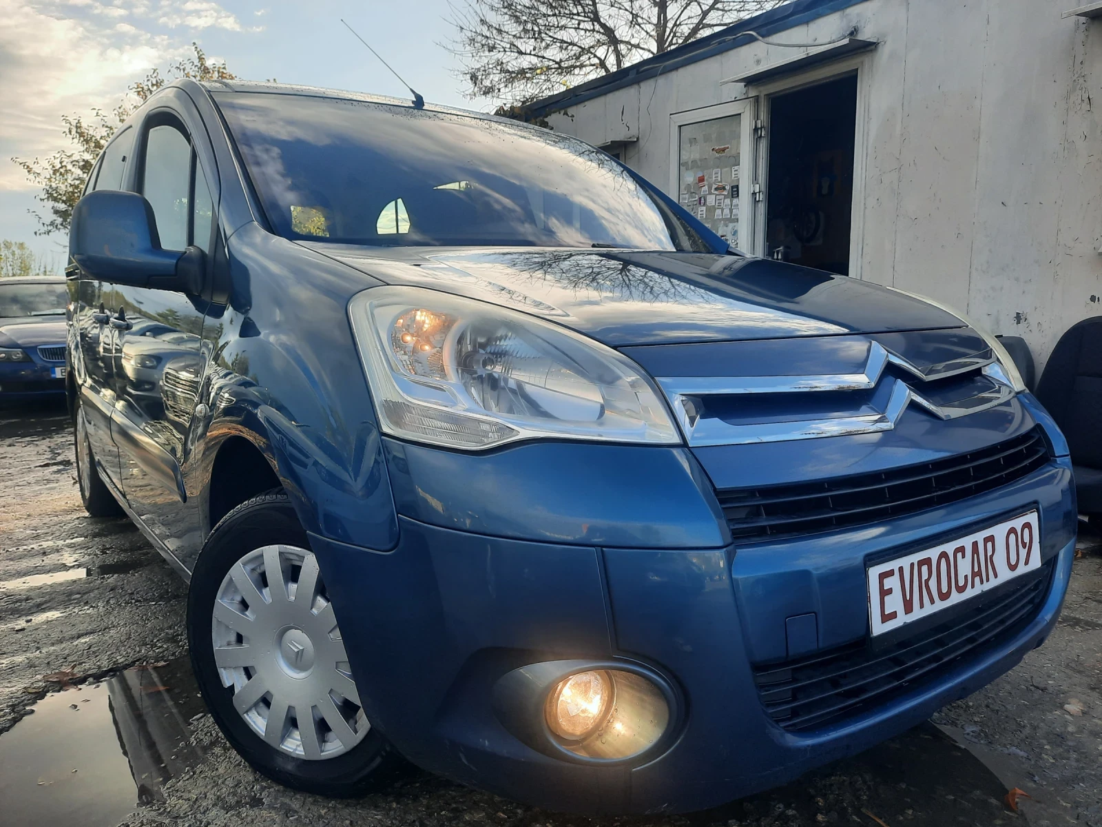 Citroen Berlingo 2011та 1.6i+ LPG КАТО НОВ | Mobile.bg — изображение 2