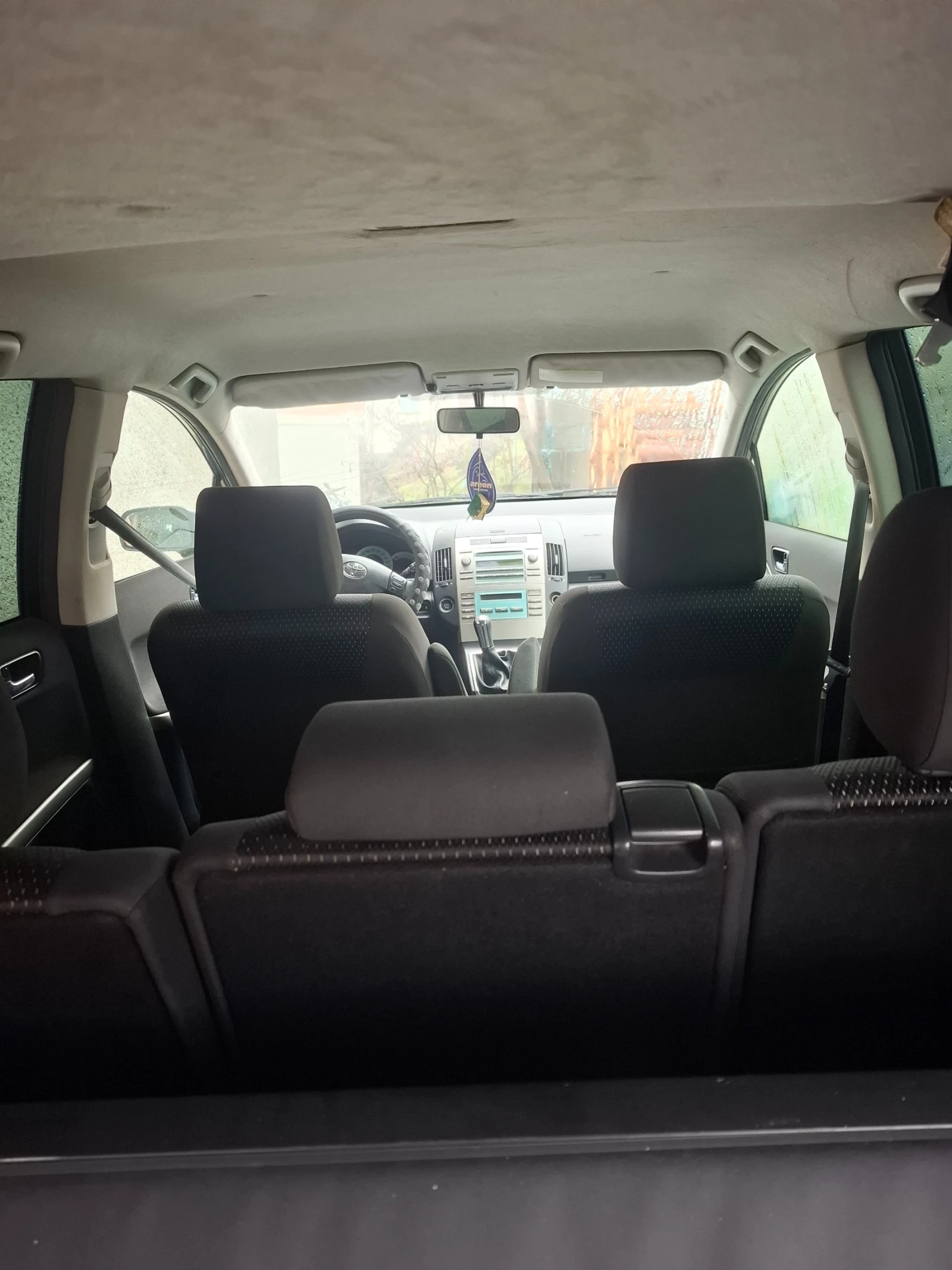 Toyota Corolla verso  - изображение 2