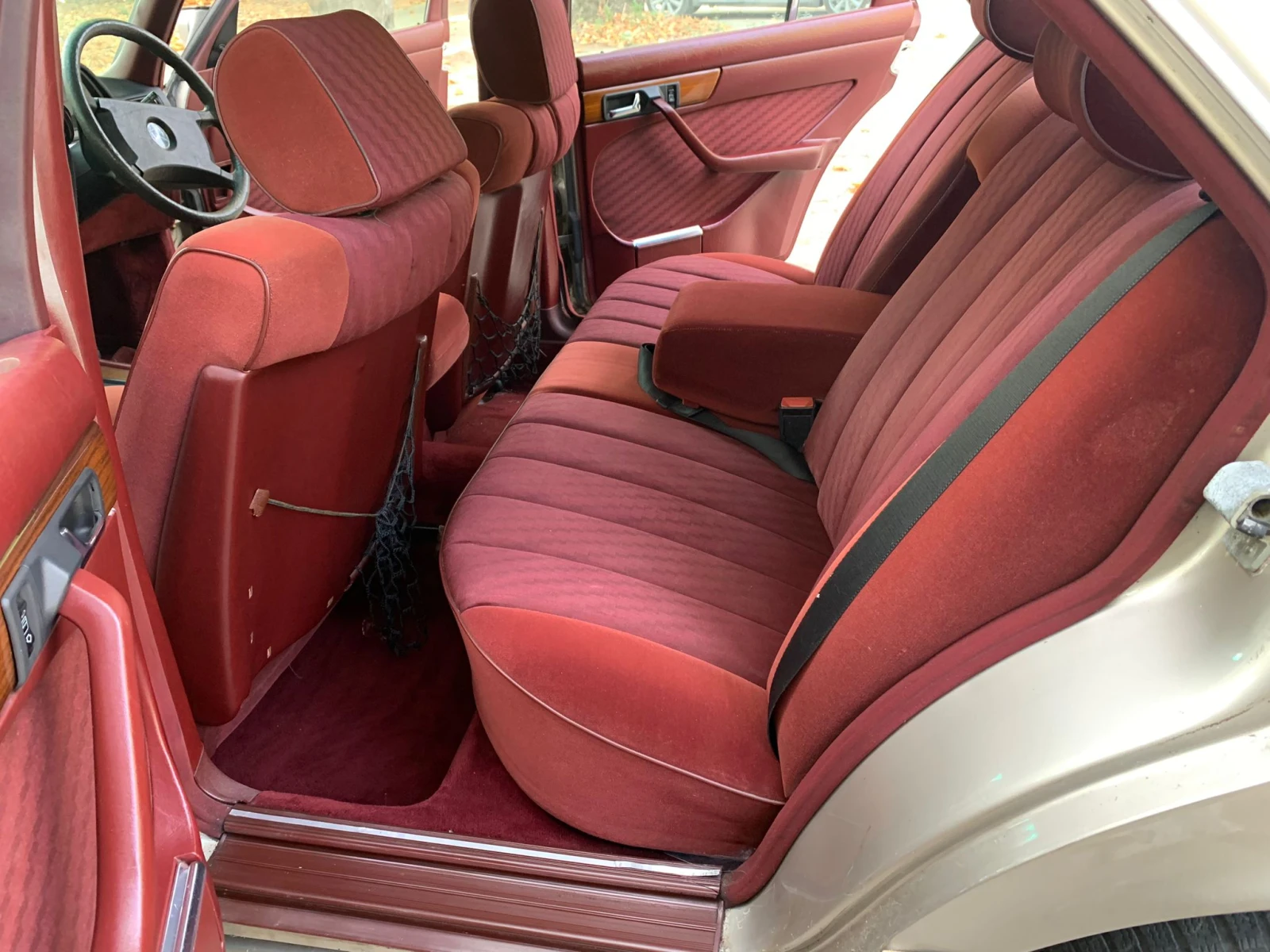 Mercedes-Benz S 300 300 SE, снимка 11 - Автомобили и джипове - 53941967
