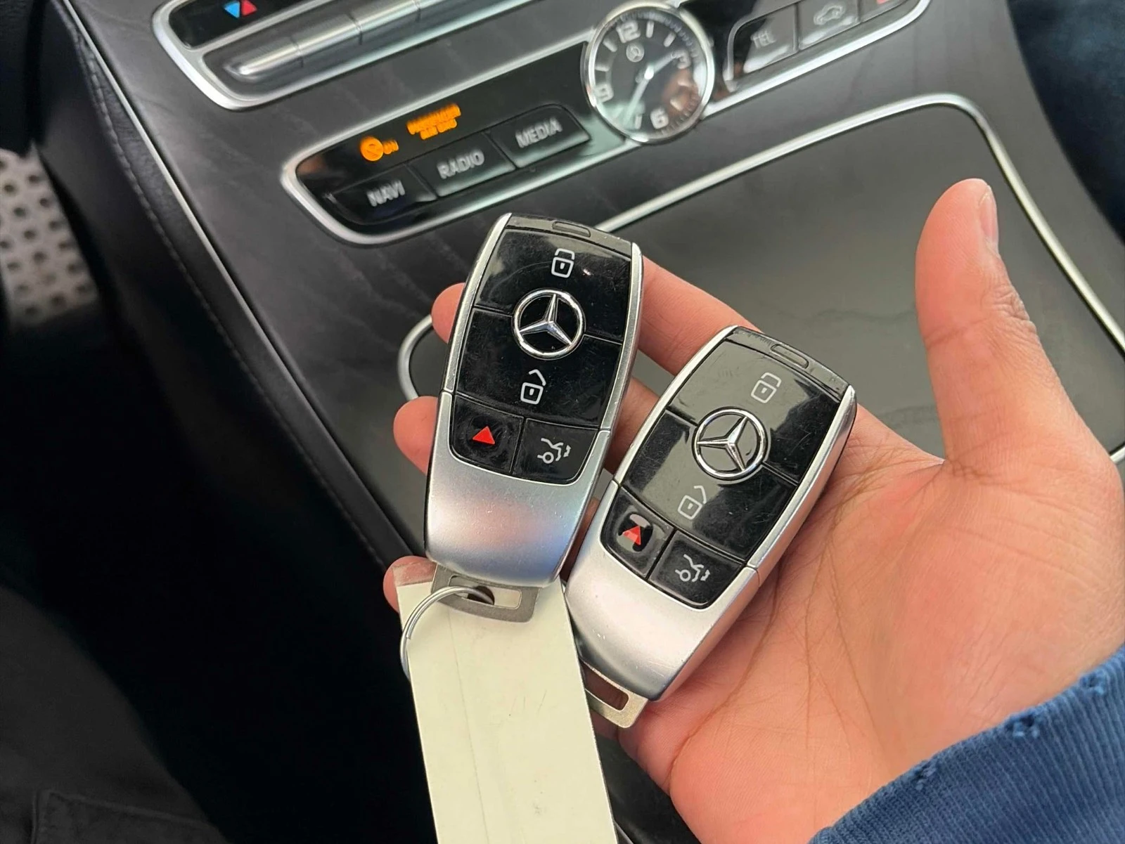 Mercedes-Benz E 400 С РЕГИСТРАЦИЯ & АВТО КРЕДИТ, снимка 11 - Автомобили и джипове - 53989610