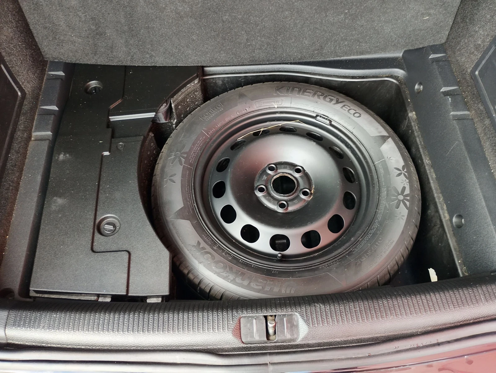 VW Passat, снимка 12 - Автомобили и джипове - 54002061