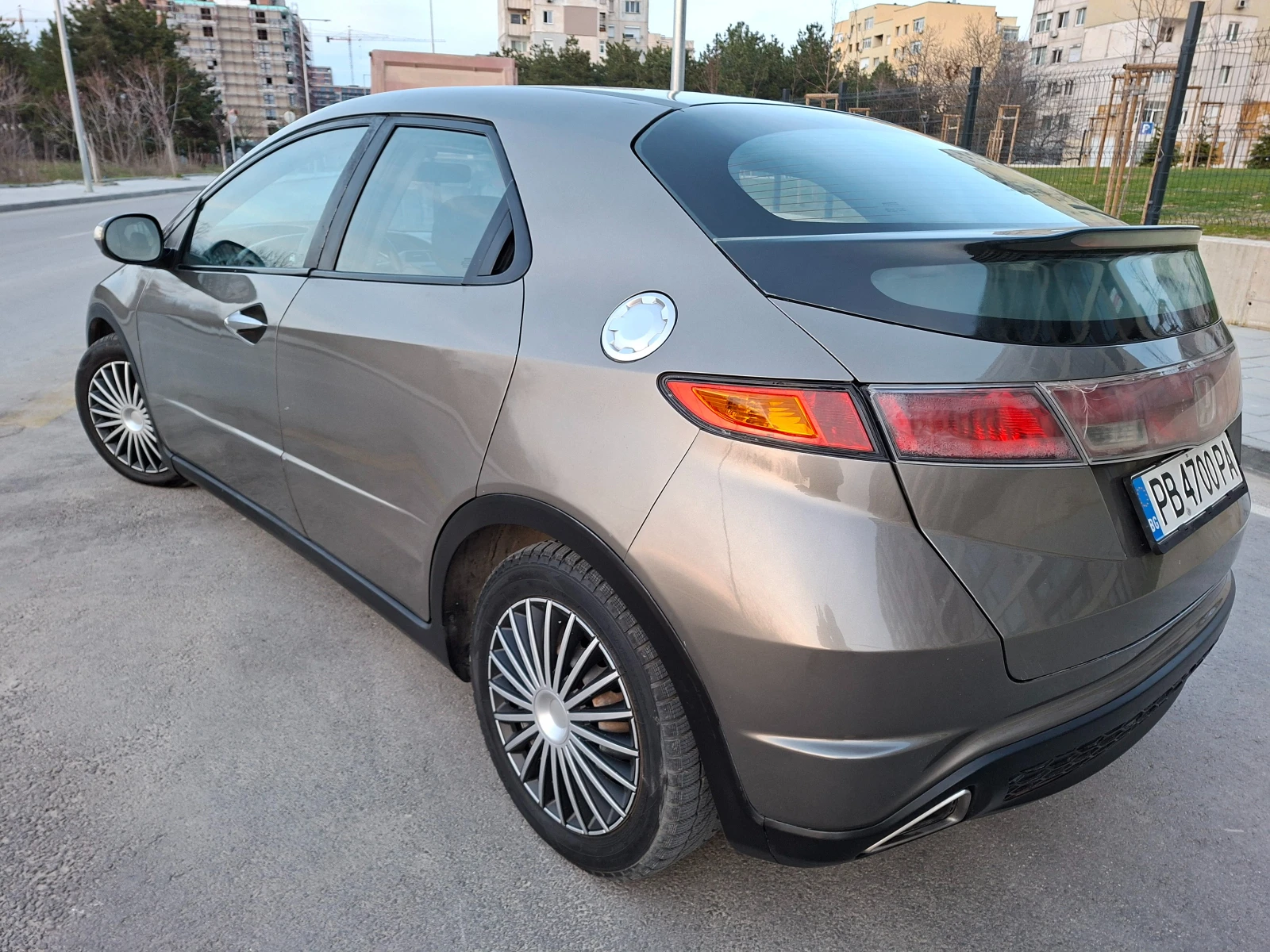 Honda Civic 2.2 Diesel 6ск, снимка 8 - Автомобили и джипове - 54013984
