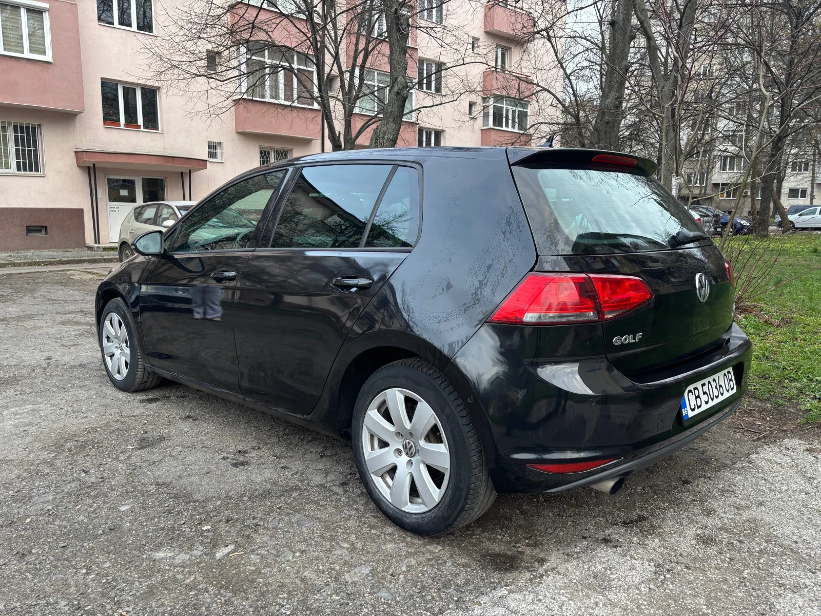 VW Golf, снимка 5 - Автомобили и джипове - 54044582