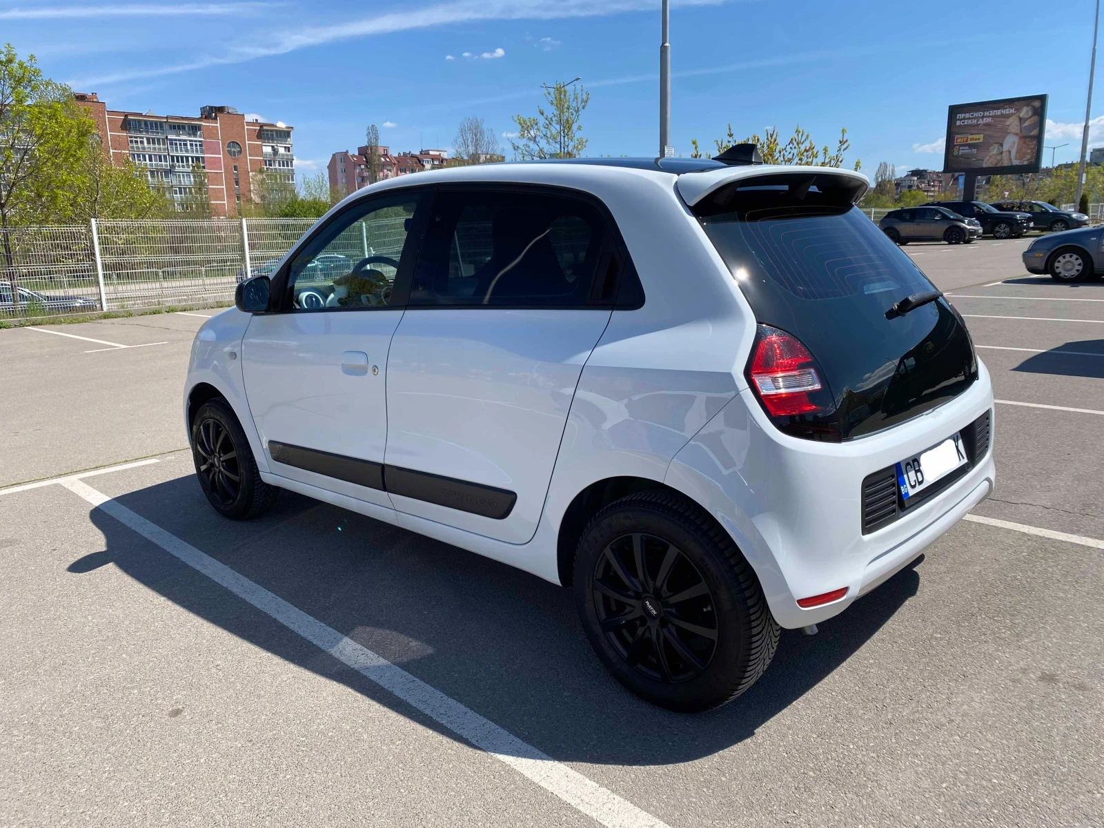 Renault Twingo 1.0 SCe, снимка 5 - Автомобили и джипове - 54315514