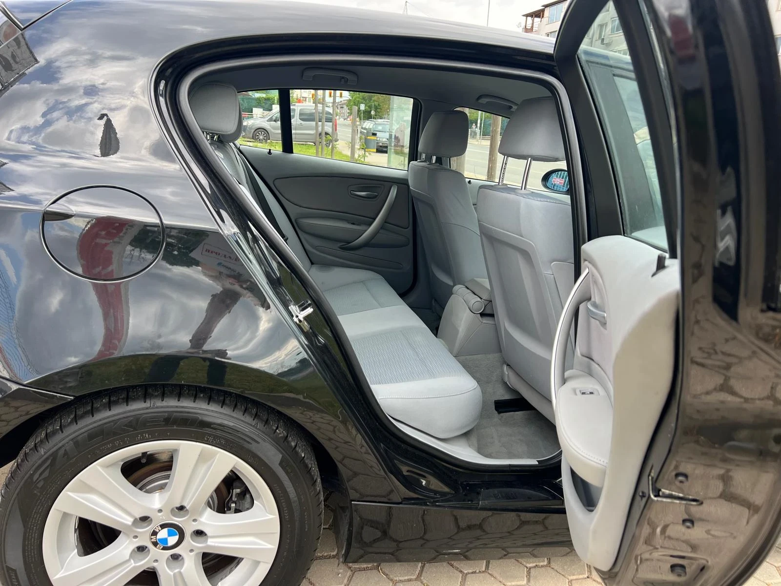 BMW 118 2.0D/EURO.5A, снимка 10 - Автомобили и джипове - 54508641