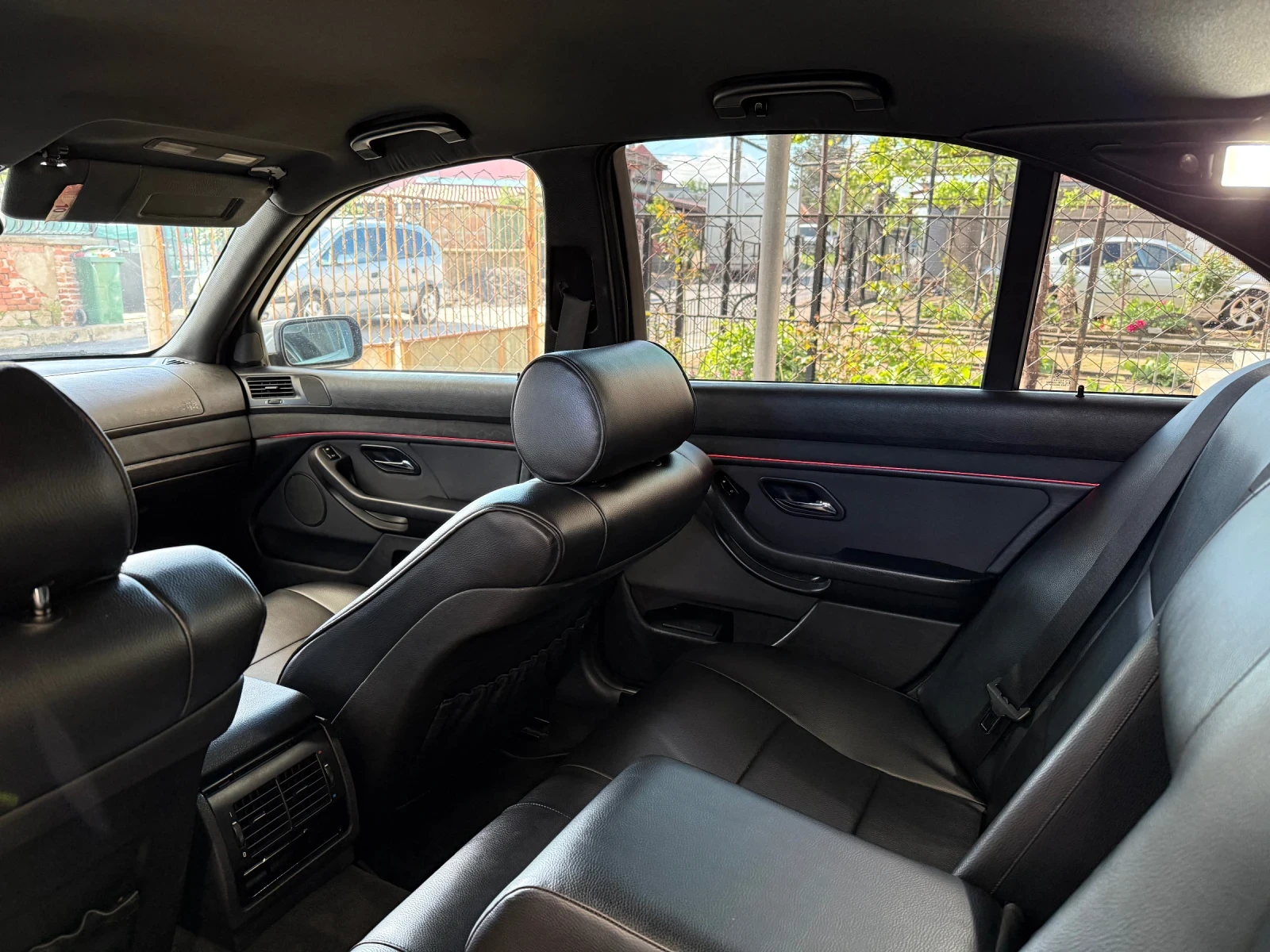 BMW 530 3.0d, снимка 12 - Автомобили и джипове - 54914926