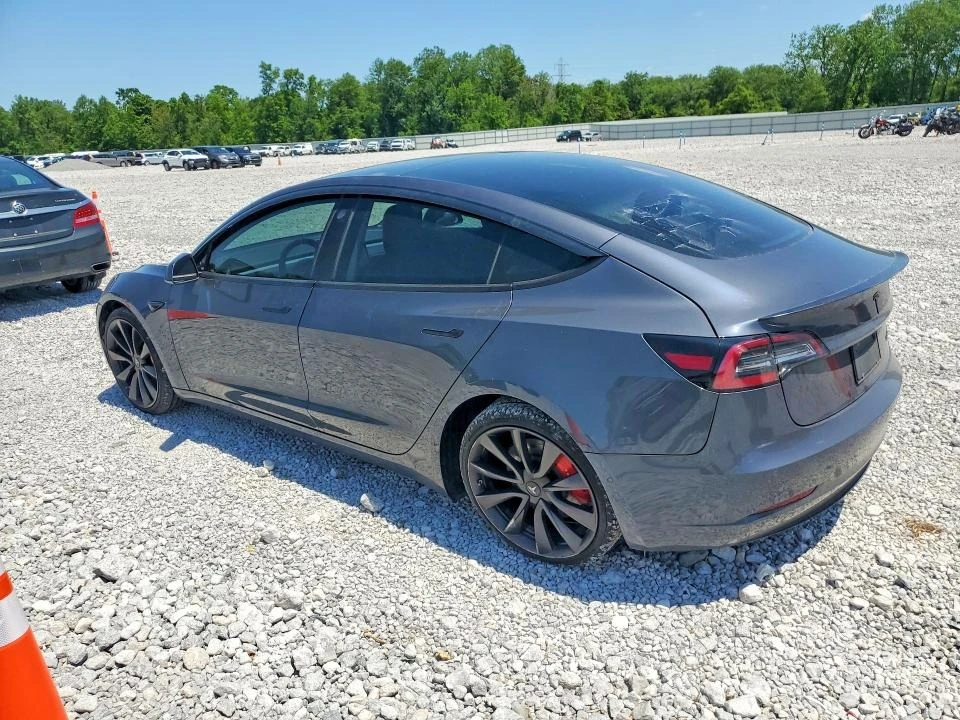 Tesla Model 3, снимка 2 - Автомобили и джипове - 55046129