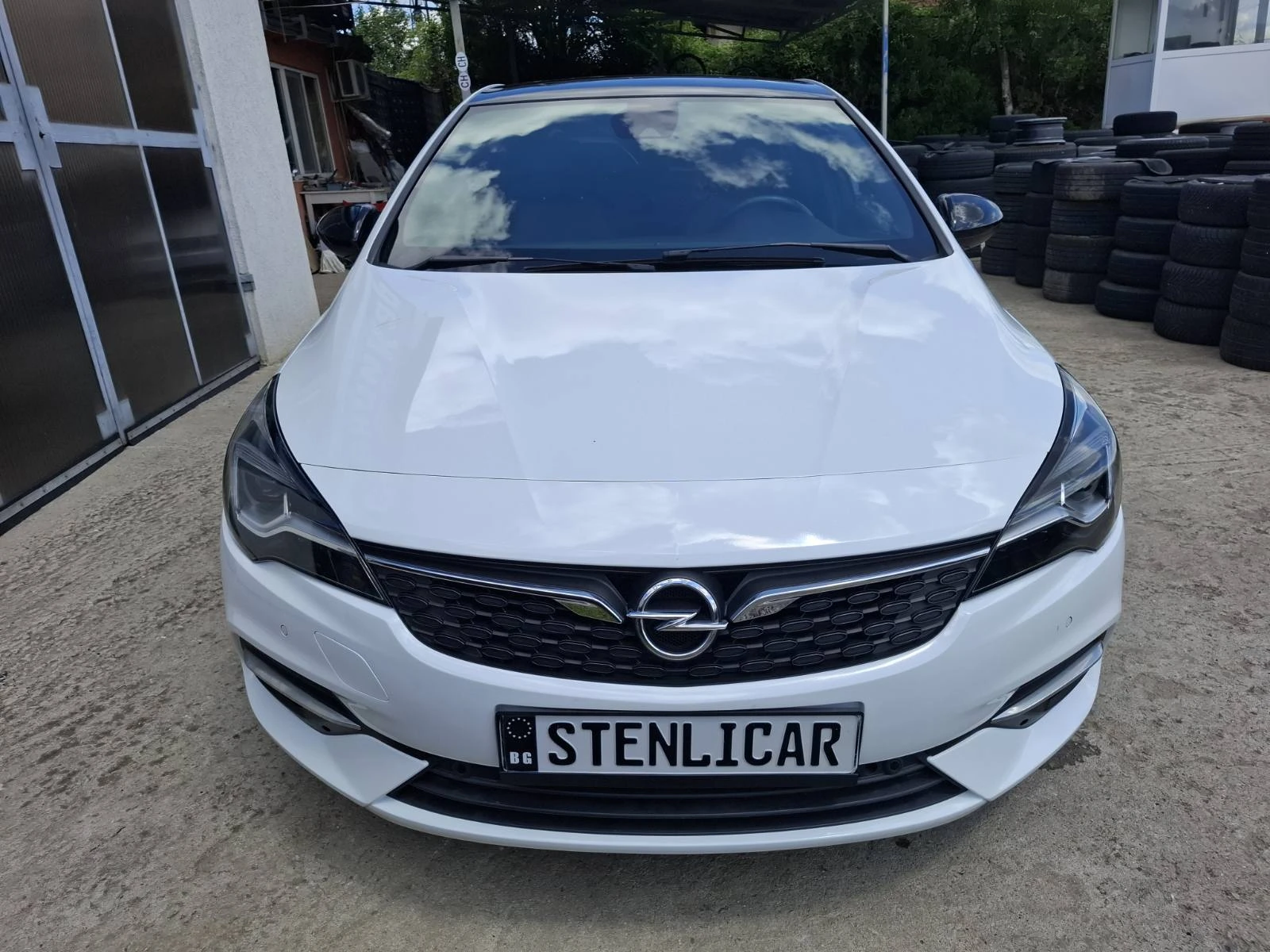 Opel Astra 1.2i-EURO6D, снимка 4 - Автомобили и джипове - 55054323