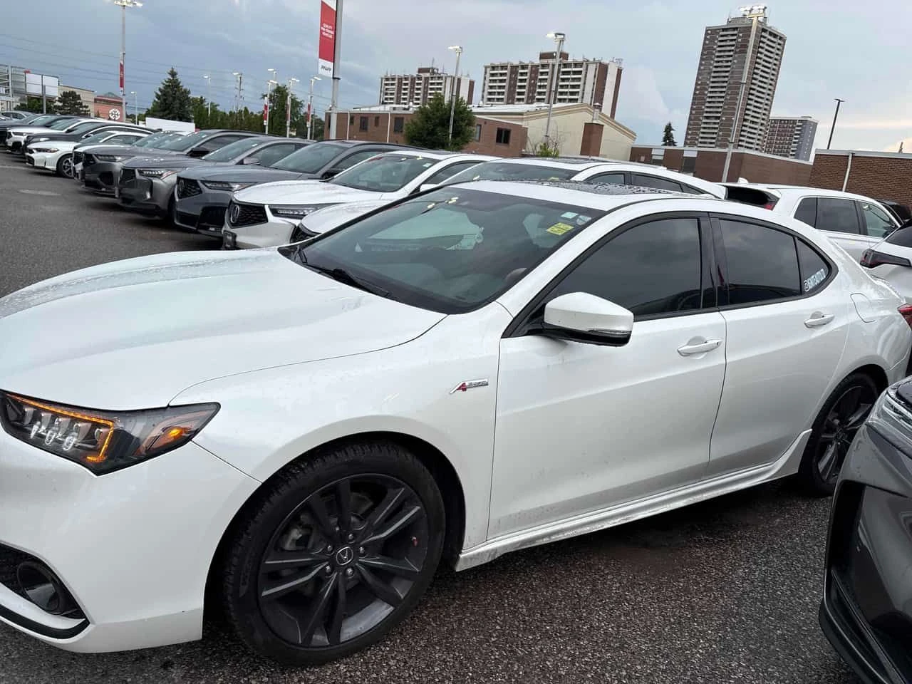 Acura TLX Elite | АВТОКРЕДИТ БЕЗ ПЪРВОНАЧАЛНА ВНОСКА | , снимка 2 - Автомобили и джипове - 55405261