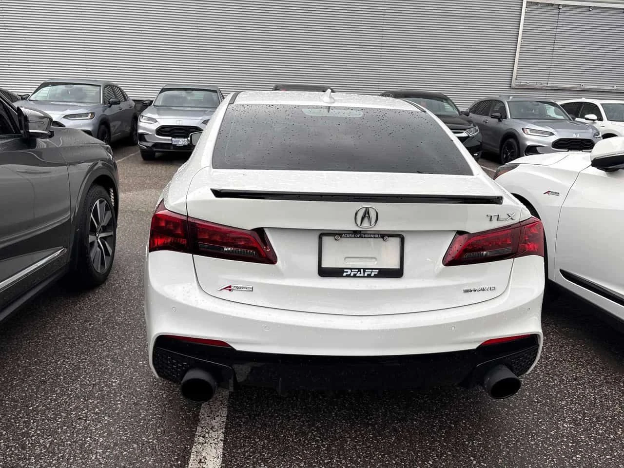 Acura TLX Elite | АВТОКРЕДИТ БЕЗ ПЪРВОНАЧАЛНА ВНОСКА | , снимка 4 - Автомобили и джипове - 55405261