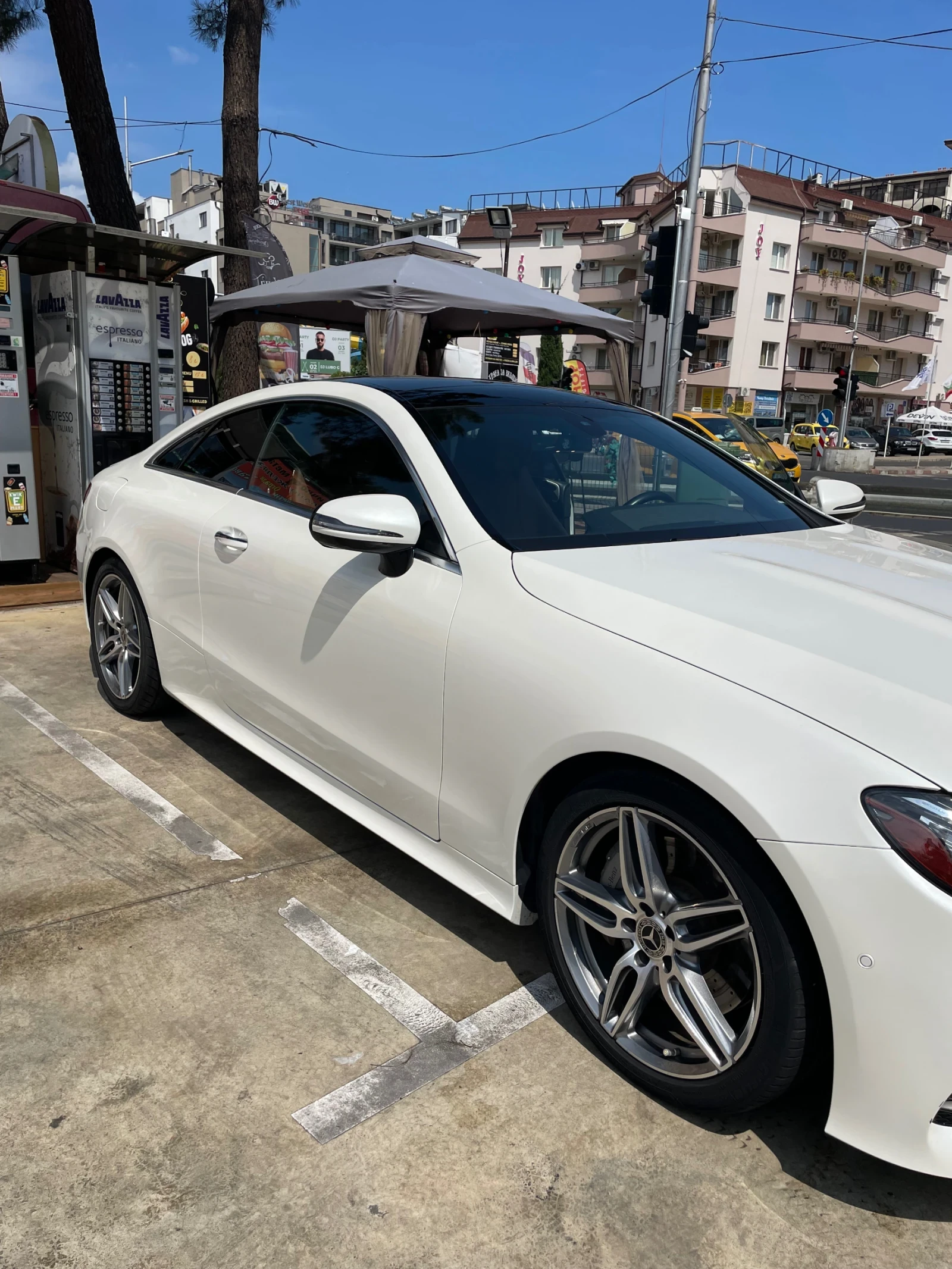 Mercedes-Benz E 400, снимка 2 - Автомобили и джипове - 55675515