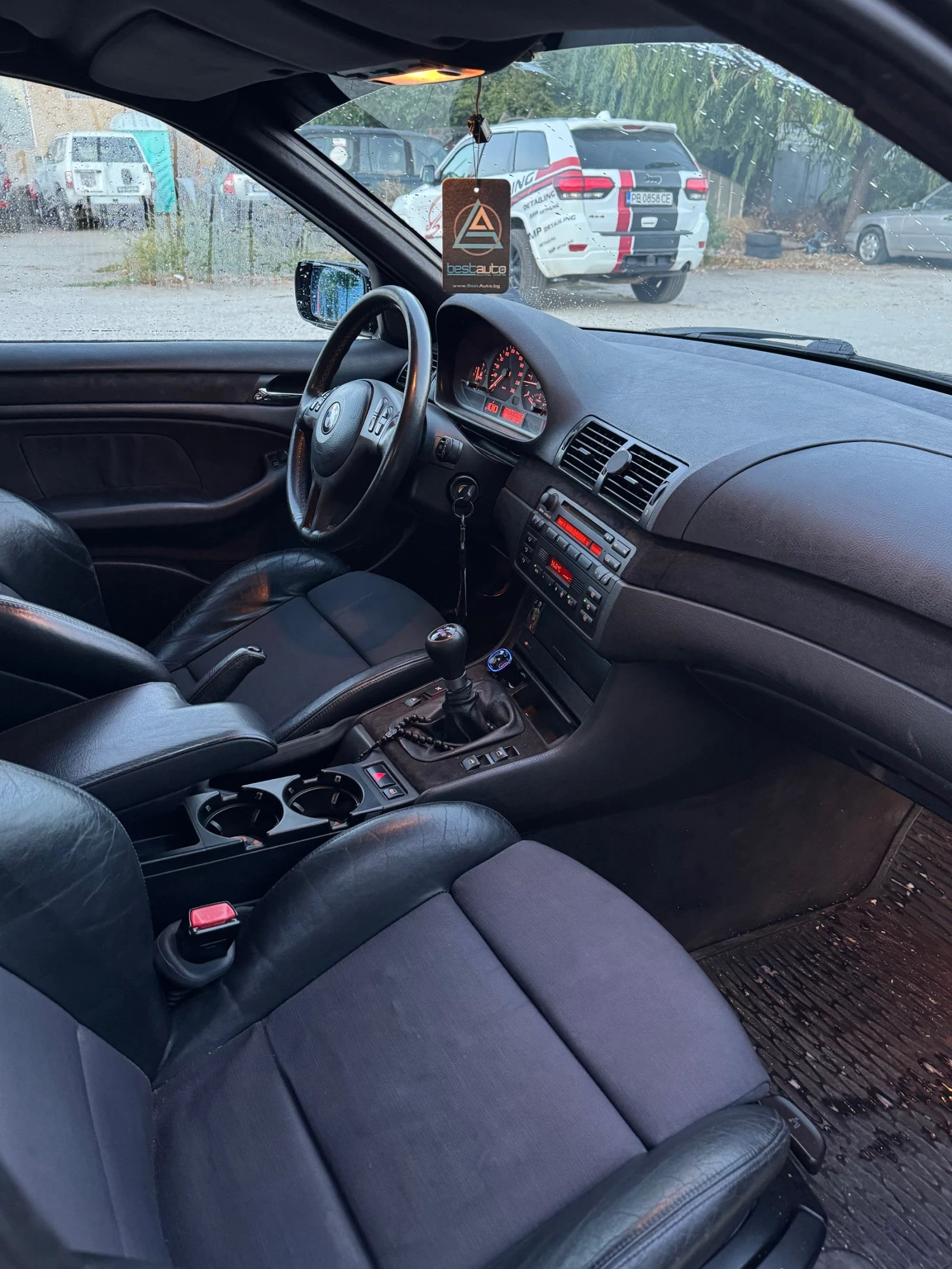 BMW 330, снимка 6 - Автомобили и джипове - 55987787
