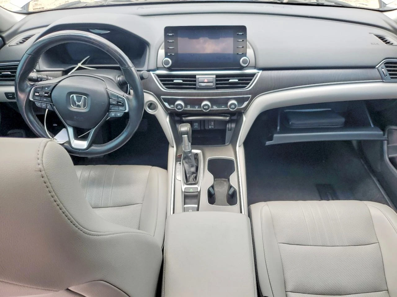 Honda Accord 1.5l Exl, снимка 8 - Автомобили и джипове - 56040367