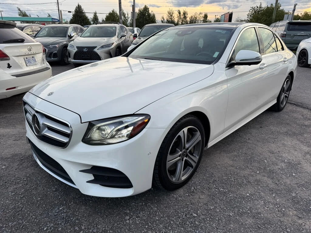 Mercedes-Benz E 450 4MATIC* AMG NIGHT PACKAGE* Keyless* Панорама* Head