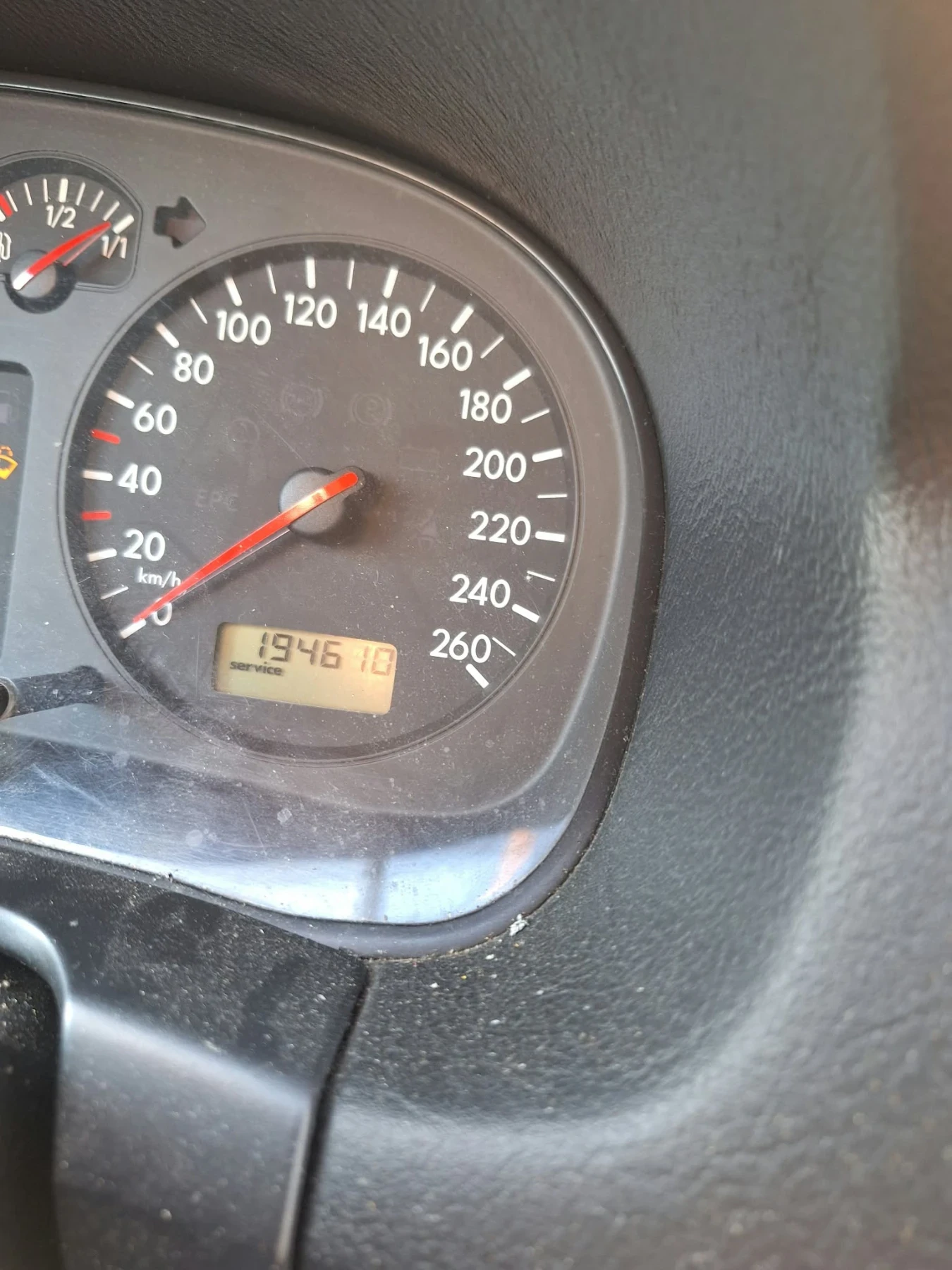 VW Golf 1.6, снимка 7 - Автомобили и джипове - 56585502