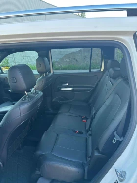 Mercedes-Benz GLB 250 4MATIC* DISTRONIC* CARFAX* , снимка 7
