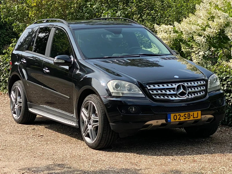 Mercedes-Benz ML 500, снимка 4 - Автомобили и джипове - 49156450