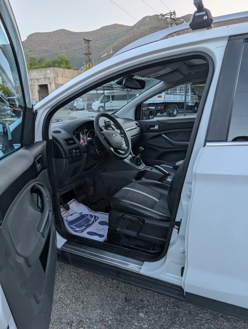 Ford Kuga TITAN 2.0 TDCI 4x4, снимка 8 - Автомобили и джипове - 52109242