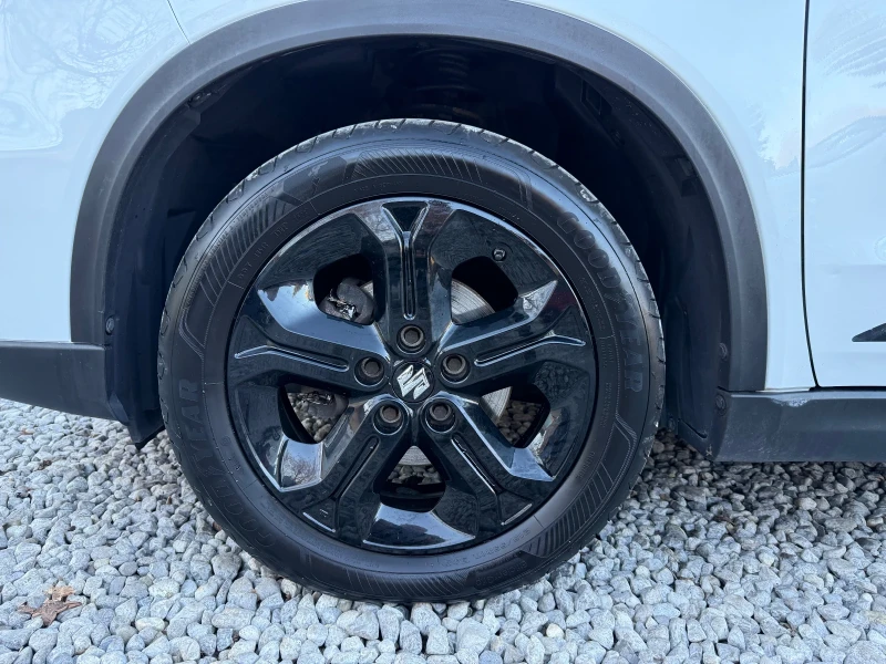 Suzuki Vitara 1.4Boosterjet Sergio Cellano Top - 4X4-АВТОМАТИК!, снимка 14 - Автомобили и джипове - 52734968