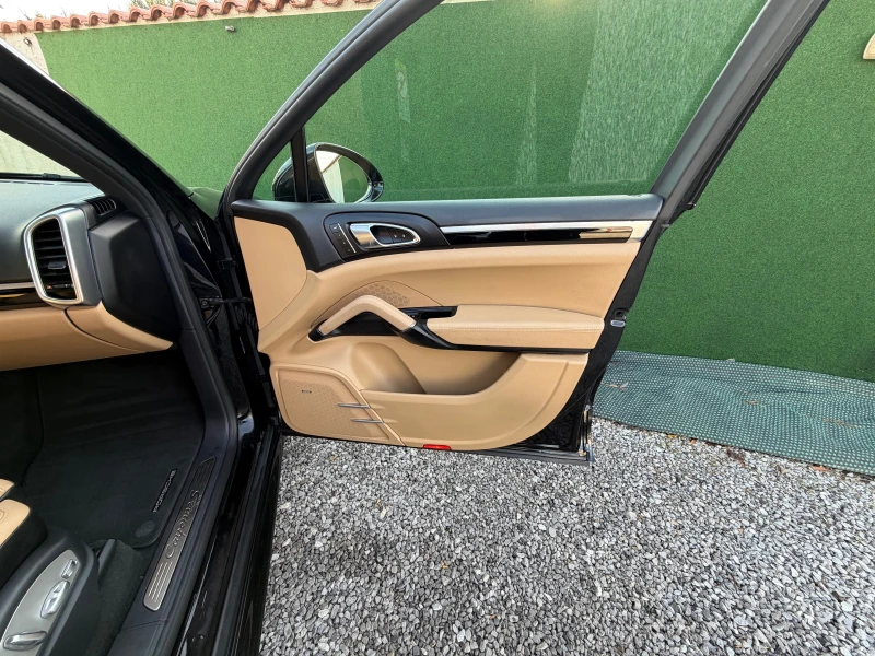 Porsche Cayenne 3.6-420КС-Лизинг-Турбо пакет, снимка 11 - Автомобили и джипове - 52818465