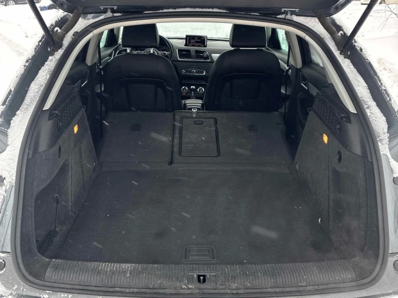 Audi Q3 * Progressiv * CARFAX * БЕЗ ПЪРВОНАЧАЛНА ВНОСКА, снимка 14 - Автомобили и джипове - 53126739