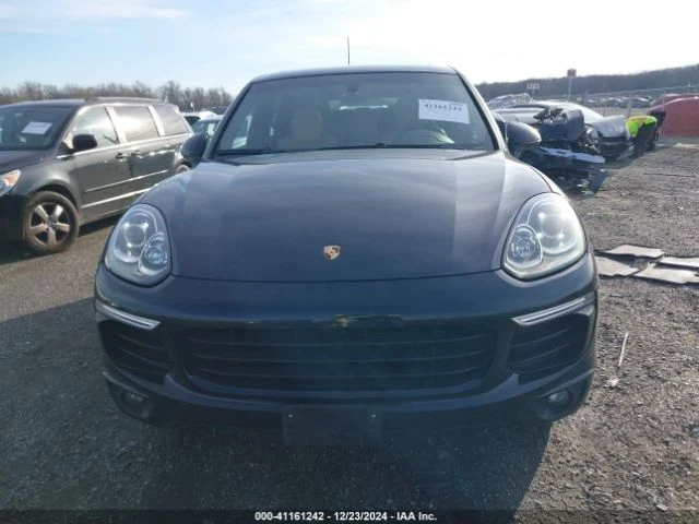 Porsche Cayenne, снимка 2 - Автомобили и джипове - 48784405