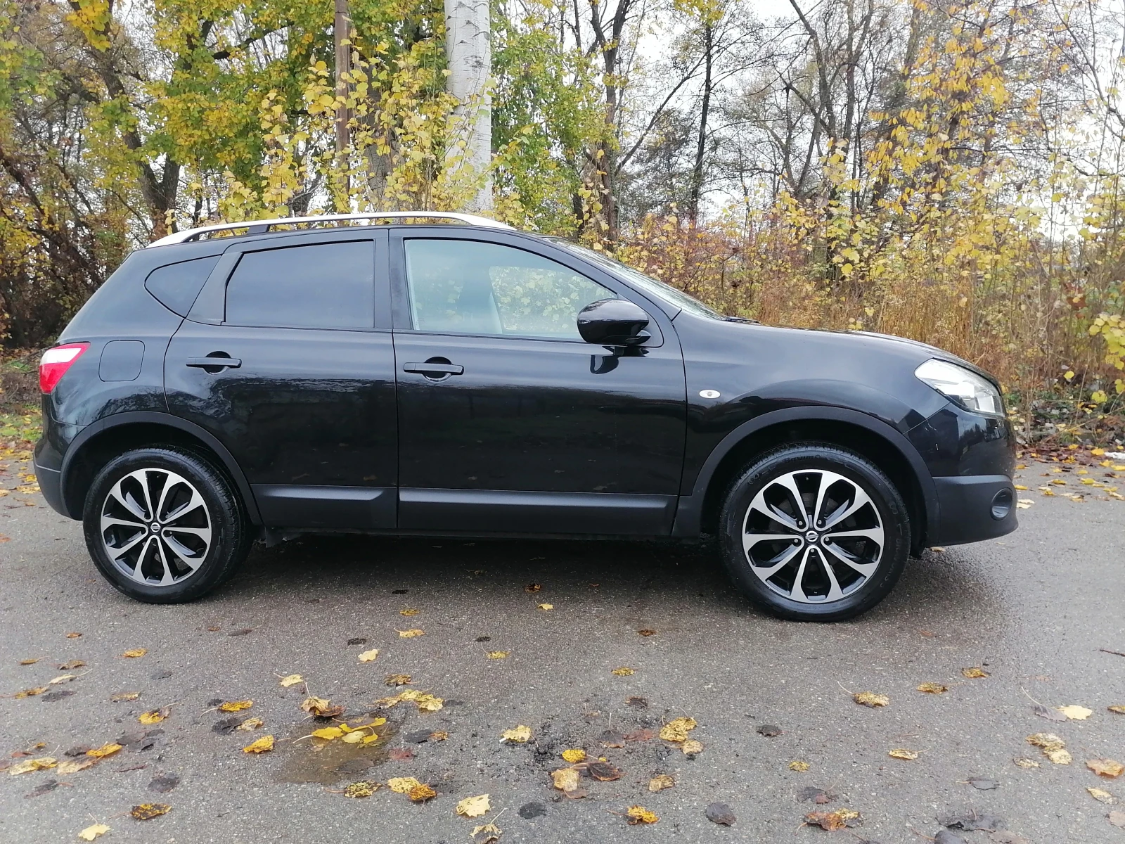 Nissan Qashqai 2.0i 4x4  - изображение 6