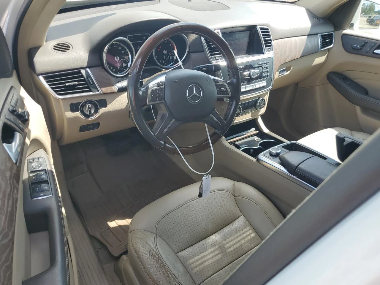 Mercedes-Benz ML 350 4MATIC - изображение 8